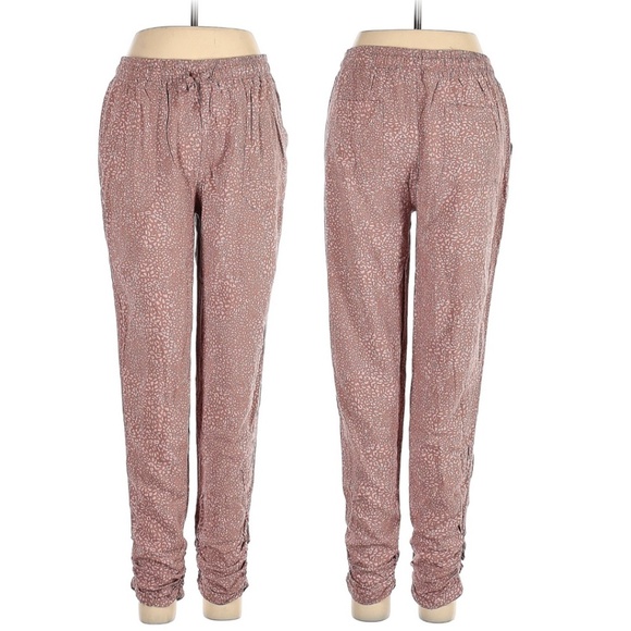 NWT Thread & Supply Mauve Leopard Jogger Pant SIZE XS - Picture 1 of 7